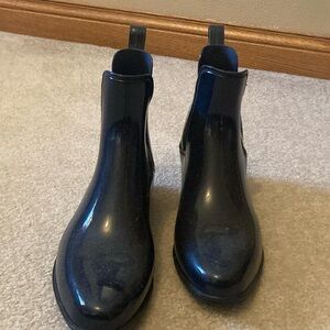 Womens blue boots by ralph lauren. Listed as size 10 but  fit more like a 9.5